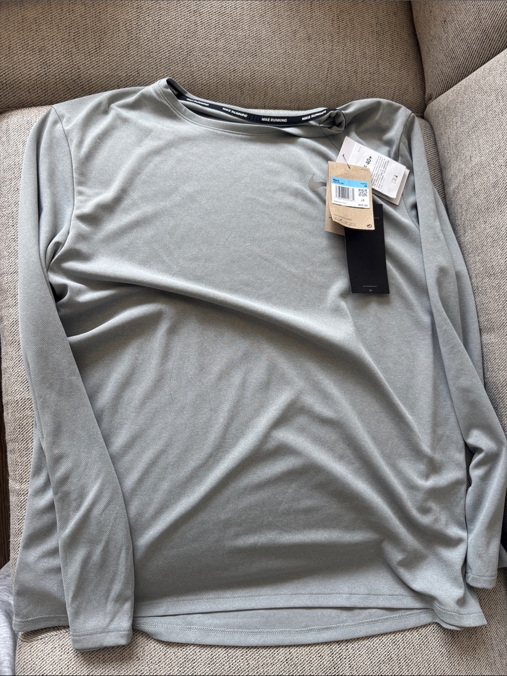 Nike Men’s Long-Sleeve Performance Shirt — Light Gray